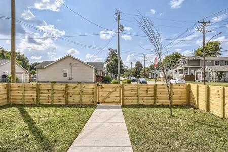 New Build 5 Min To Broadway Sleeps 10 Villa Nashville Exteriör bild